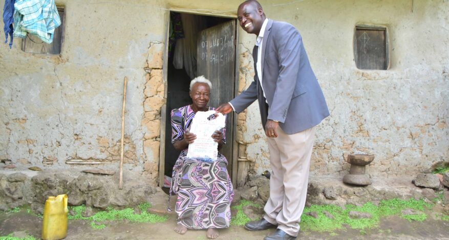 Delivering food to an elder woman